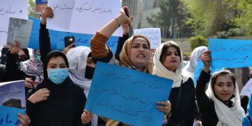 Kaboul: Manifestation contre la fermeture des lycées pour les filles