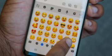 Selon une étude, utiliser des émojis dans le cadre du travail serait un signe de faiblesse