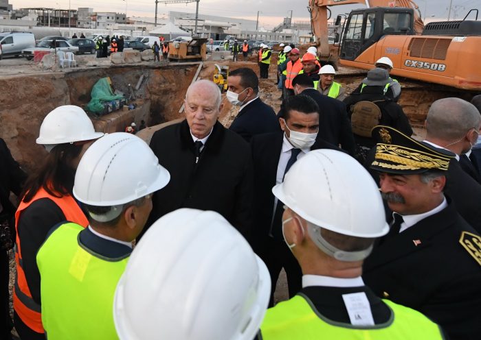 Kais Saied se rend à Ben Daha pour inspecter l’avancée des travaux de la SONEDE