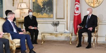 Kais Saied reçoit le ministre italien de la Défense, Lorenzo Guerini