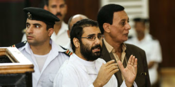 Alaa Abdel-Fattah, figure de la révolution égyptienne, entame une grève de la faim