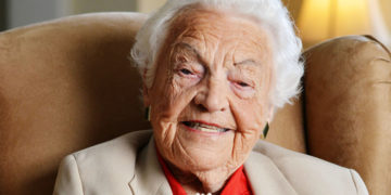 A 101 ans, Hazel McCallion dirigera encore 3 ans le plus grand aéroport du Canada