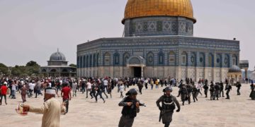 Pâques, Pessah, Ramadan et violences