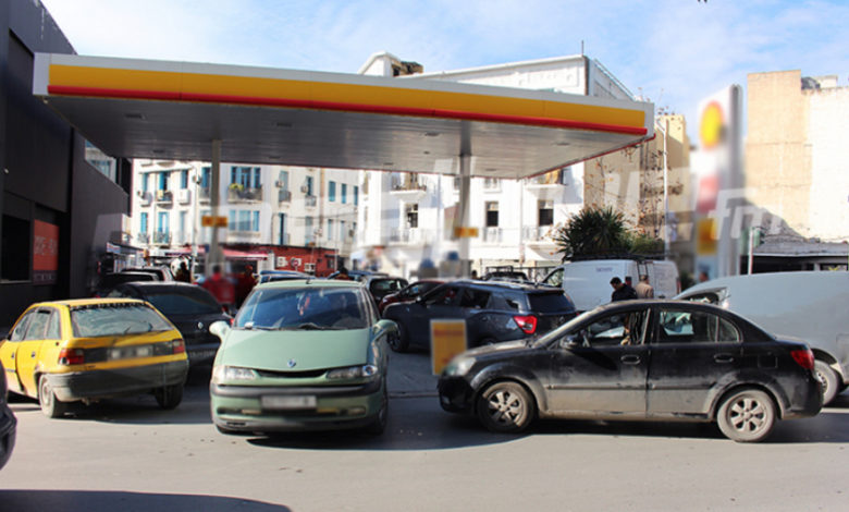 Grève des distributeurs de carburants: ouverture de négociations pour l&rsquo;éviter