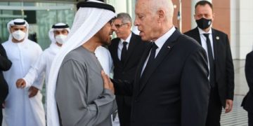 Kais Saied à Abu Dhabi pour présenter ses condoléances à Cheikh Mohamed ben Zayed Al Nahyan