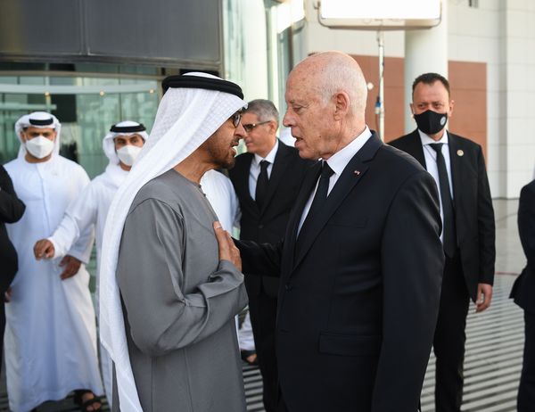 Kais Saied à Abu Dhabi pour présenter ses condoléances à Cheikh Mohamed ben Zayed Al Nahyan