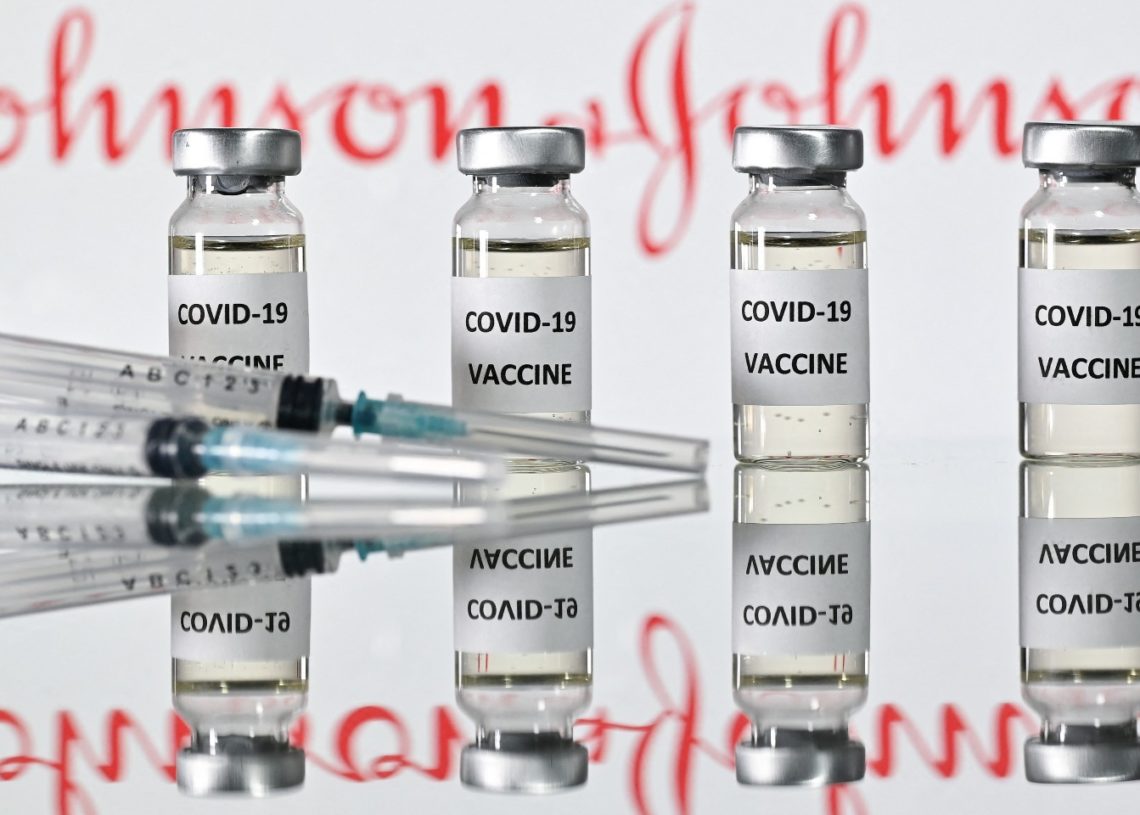 L’usage du vaccin Johnson & Johnson limité en raison de risques de caillots sanguins