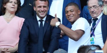 PSG : qui a convaincu Mbappé : Zidane, Macron ?