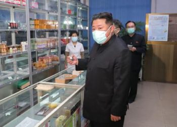 Covid-19: la Corée du Nord dépasse les 2 millions de cas