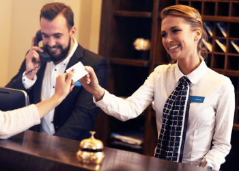 Hôtellerie: la France recrute en Tunisie