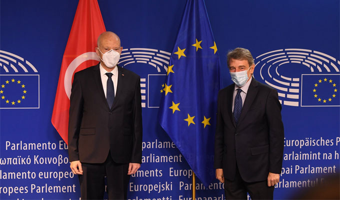 Tunisie: le Parlement européen envoie sa commission des droits de l’homme