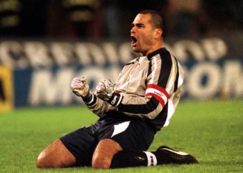 L&rsquo;ancien footballer José Luis Chilavert se présente à l&rsquo;élection présidentielle paraguayenne