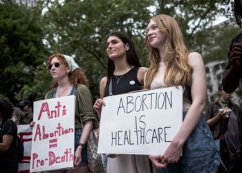 Meta et Disney prêt à rembourser les frais de déplacement de leurs employées, obligées de voyager pour accéder à l&rsquo;IVG