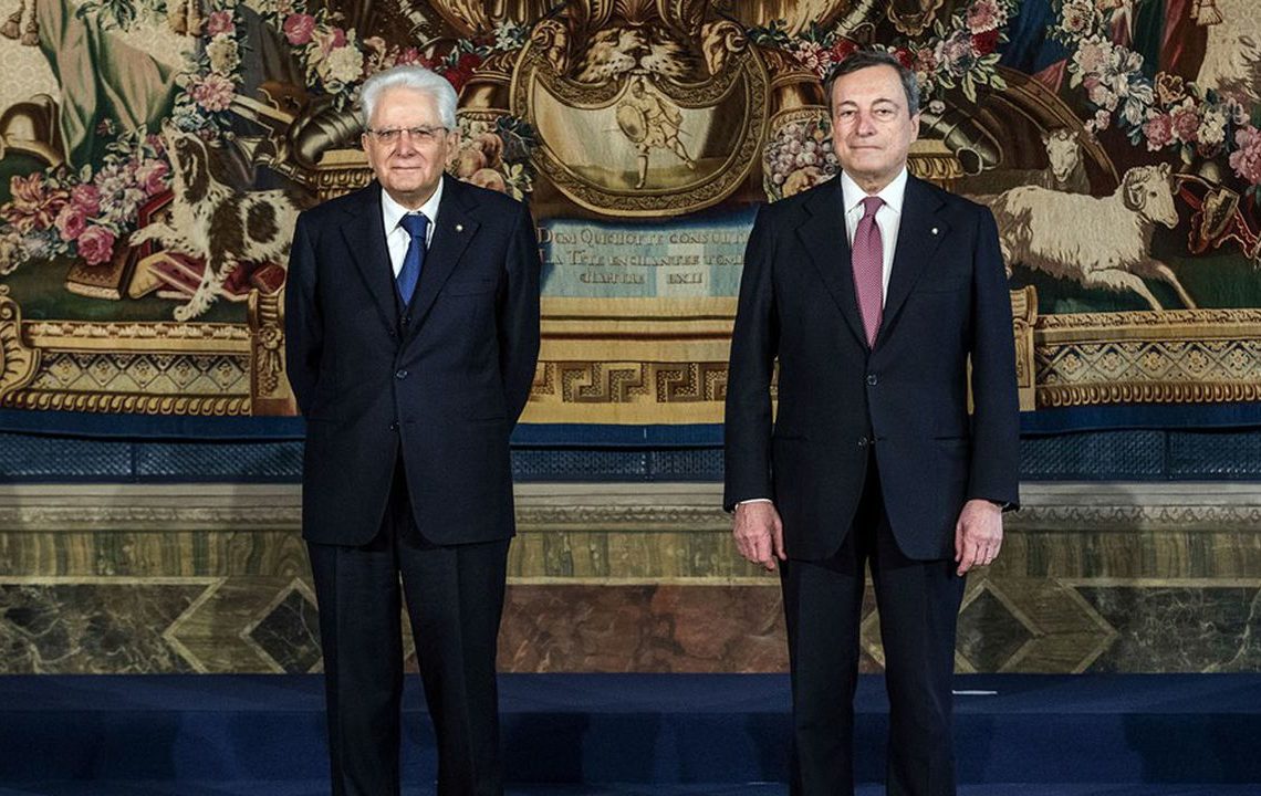 Italie: Mario Draghi démissionne, le Président Mattarella la refuse