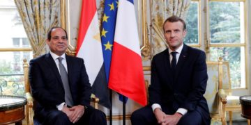 Emmanuel Macron reçoit son homologue egyptien