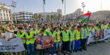 Libye: des manifestants envahissent le siège du Parlement à Tobrouk