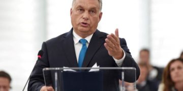 « Mélange des races », « société multi-ethniques »: Les eurodéputés s&rsquo;élèvent contre le discours de Viktor Orban