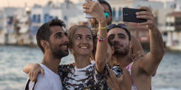 En Grèce, un touriste britannique tué par une pale d&rsquo;hélicoptère en tentant de faire un selfie