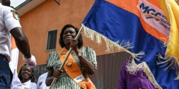 Côte d&rsquo;Ivoire: l&rsquo;ex-première dame, Simone Gbagbo, lance son propre parti politique