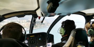 Barcelone: Une demande en mariage en hélicoptère tourne mal et se termine au poste de police