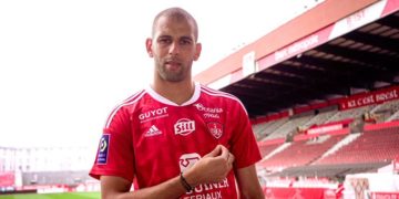 Islam Slimani signe pour un an à Brest