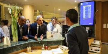 Le ministre du tourisme en visite d’inspection dans plusieurs hôtels à Hammamet, décide de sanctions