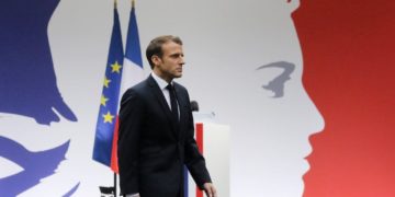 Emmanuel Macron rebaptise son parti « Renaissance »