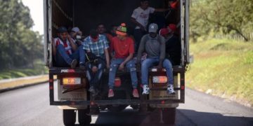 France: 38 clandestins retrouvés à l&rsquo;arrière d&rsquo;un fourgon sur une aire d&rsquo;autoroute