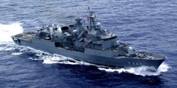 Dégel diplomatique: le TCG Kemal Reis navire turc « affiche sa présence » en Israël