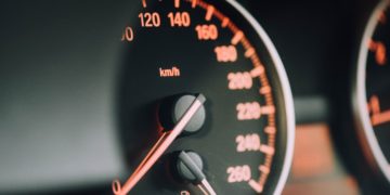 Véhicules: trafiquer le compteur kilométrique, une technique qui devient monnaie courante en Algérie
