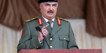 Le maréchal Khalifa Haftar fustige la classe politique libyenne et appelle à une révolution populaire