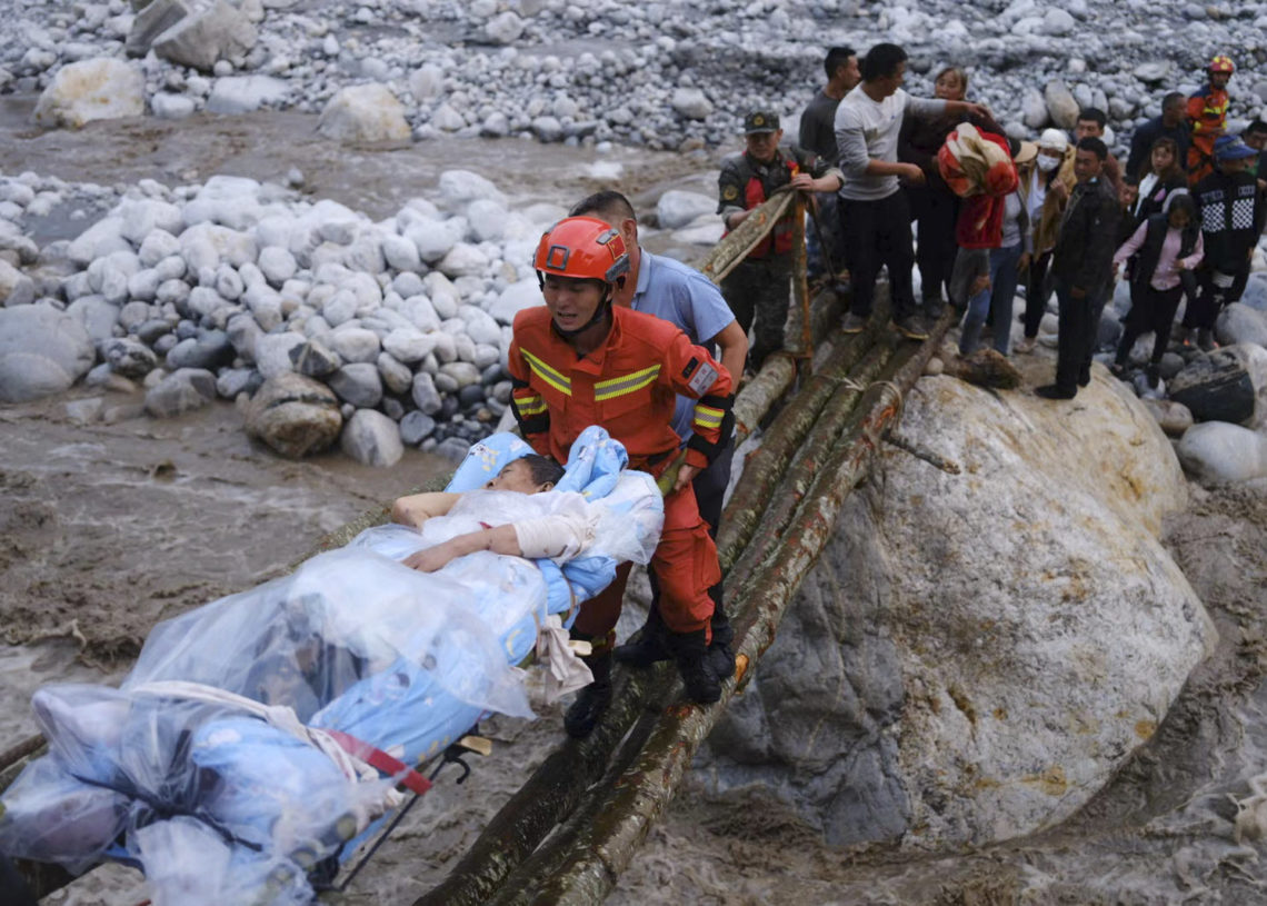 Chine: un séisme d’une magnitude de 6,6 fait 65 morts
