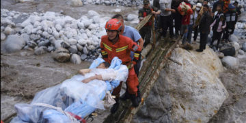 Chine: un séisme d&rsquo;une magnitude de 6,6 fait 65 morts