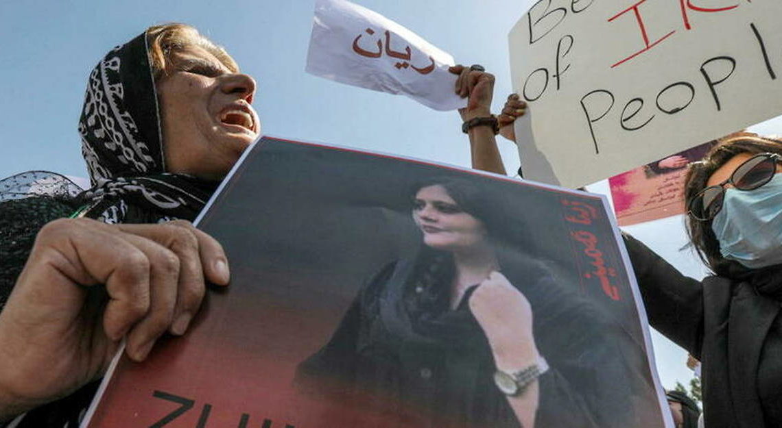 Mort de Mahsa Amini: les manifestations contre la police des moeurs ont 92 morts en deux semaines