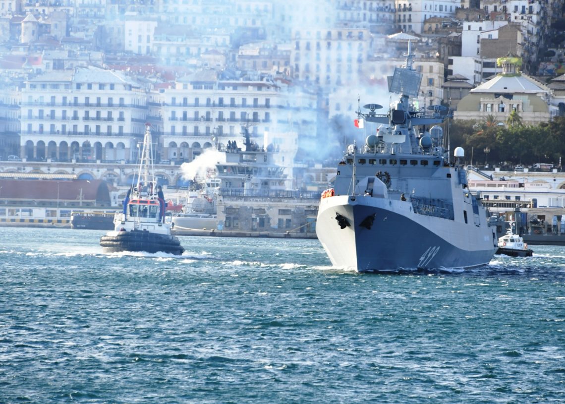 Coopération militaire: des navires russes à Alger