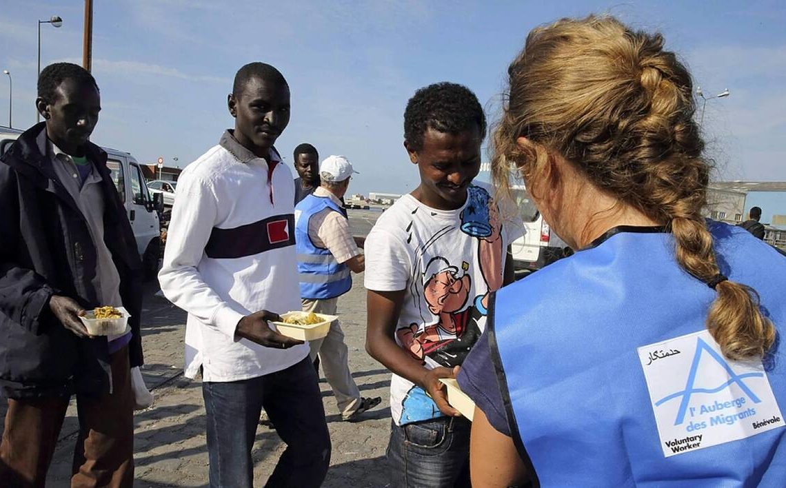 Migrants: la justice française annule des arrêtés anti-distribution de nourriture