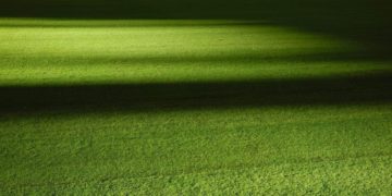 Gazon artificiel: laid, polluant et nocif pour la santé!