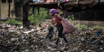 Elimination de la pauvreté dans le monde: la pandémie de la covid-19 plombe 30 ans de travail