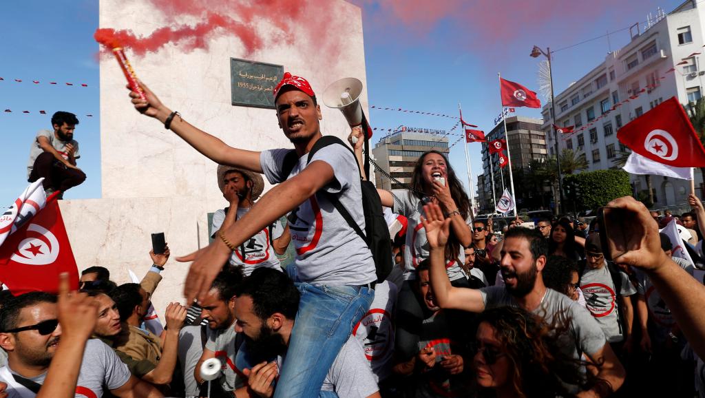 Vie chère: l’Algérie craindrait une « propagation » de la colère tunisienne