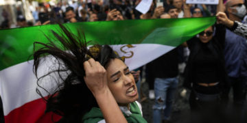 Iran : la colère de tout un peuple et le massacre.