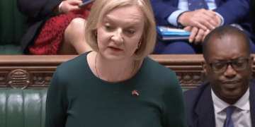 Grande-Bretagne: Liz Truss rétropédale et retire la baisse d&rsquo;impôt sur le revenu des plus riches