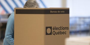 Québec: « Victoire historique » pour le Parti Nationaliste hétéroclite de droite, qui récolte 41% des suffrages