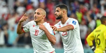 La Tunisie bat la France (1-0) mais quitte la scène.