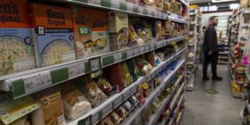 Inflation: la Grèce impose aux commerces le « panier du ménage », une liste de  51 produits à bas prix