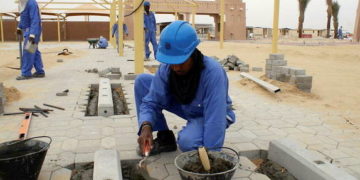 CM 2022: Le non-paiement des salaires « principale plainte » des travailleurs migrants au Qatar