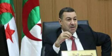 « Hogra »: le wali d&rsquo;Oran au cœur d&rsquo;une polémique suite à un comportement jugé « méprisant »