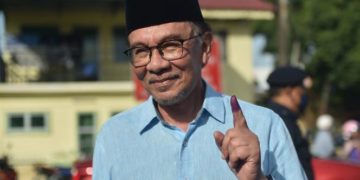 Elections en Malaisie: les deux camps revendiquent la victoire