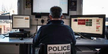 Pédopornographie: 48 hommes interpellés par la police en France, dont des élus locaux