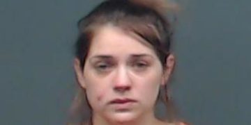 Etats-Unis: celle qui a volé un fœtus du ventre de sa mère, condamnée à la peine de mort