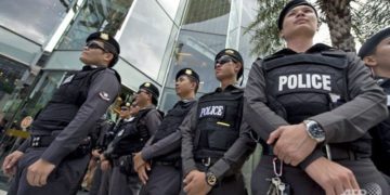 Thaïlande: 37 millions de dollars d’avoirs saisis à un ancien chef de police emprisonné pour avoir torturé à mort un suspect